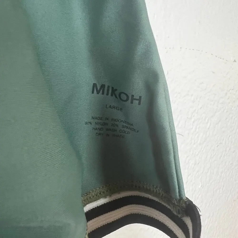 MIKOH Monterey Bikini Top Size Large - Picture 7 of 7